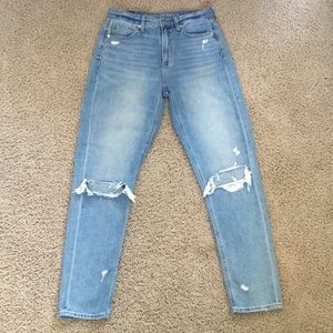 American Eagle Mom Jeans